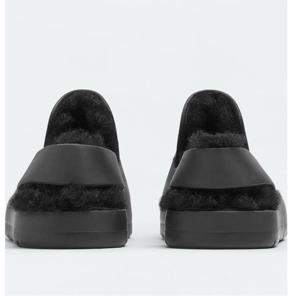 Bottega Veneta Black Men's Slip-On Loafers - Picture 8 of 8